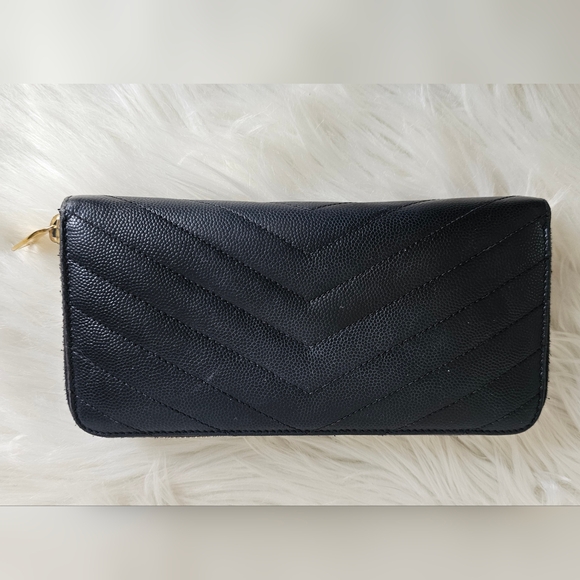 🖤 YSL Zippy 🖤 - Picture 3 of 13